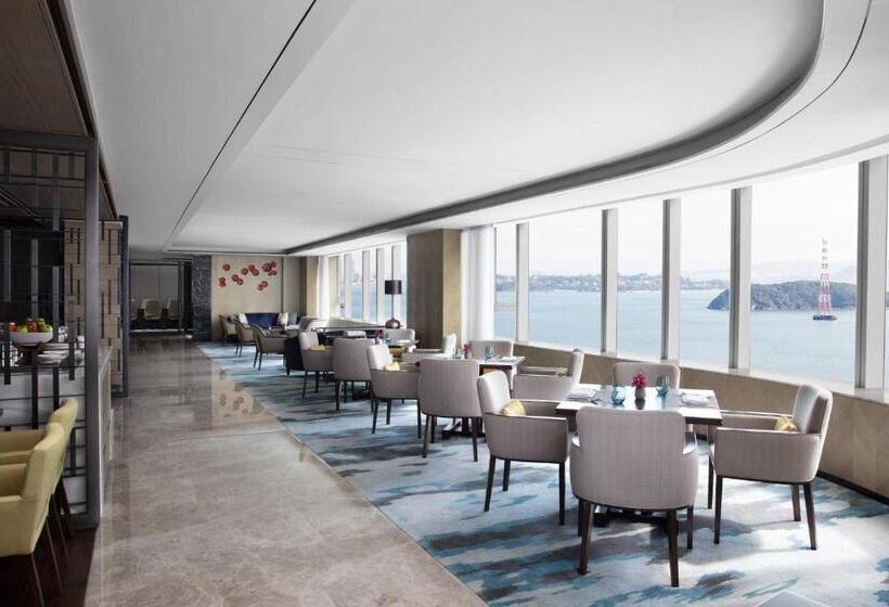 اتاق اجرایی با چشم‌انداز دریا, Xiamen Marriott  Haicang