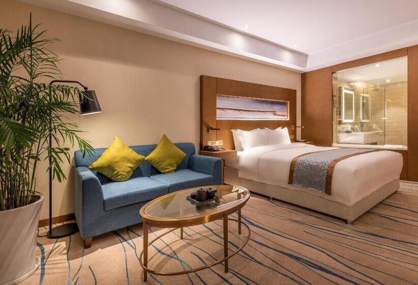 اتاق اجرایی با تخت بزرگ, Novotel Qingdao New Hope