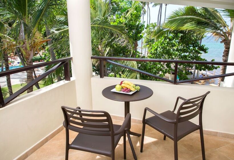 اتاق استاندارد با چشم‌انداز دریا, Impressive Punta Cana