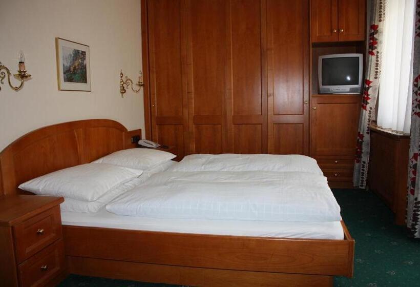 اتاق استاندارد با بالکن, Tauernblick   Thermenhotels Gastein