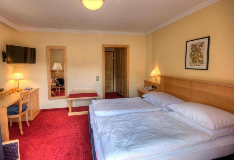 اتاق استاندارد با بالکن, Tauernblick   Thermenhotels Gastein