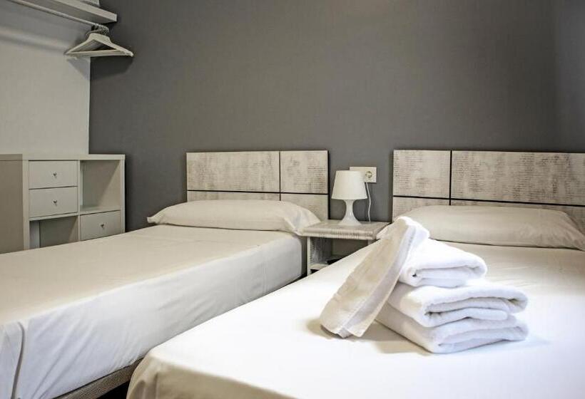 Chambre Standard avec Terrasse, Butik Almería Centro