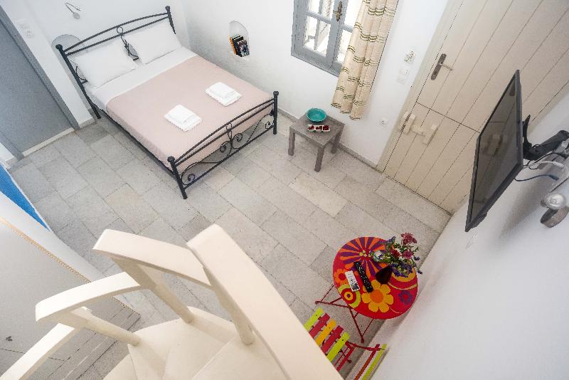 آپارتمان 1 خوابه, Depis Suites
