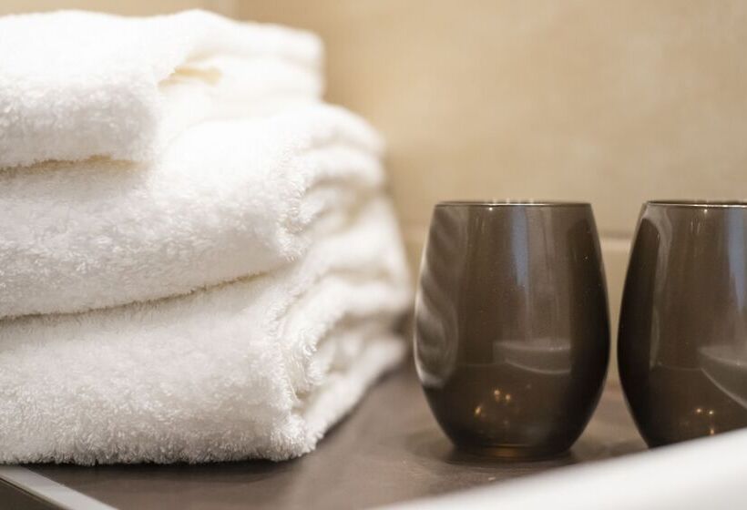اتاق استاندارد, Harbr. Hotel Heilbronn