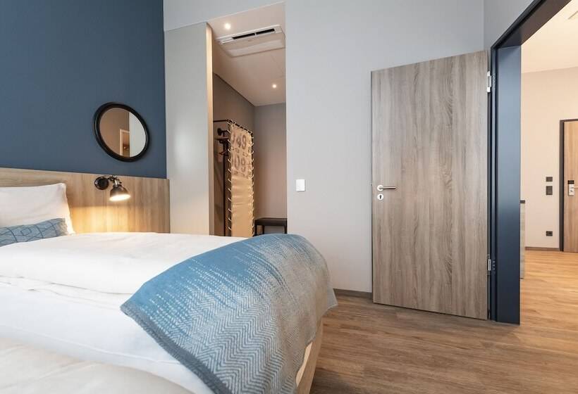 استودیوی استاندارد, Harbr. Hotel Heilbronn