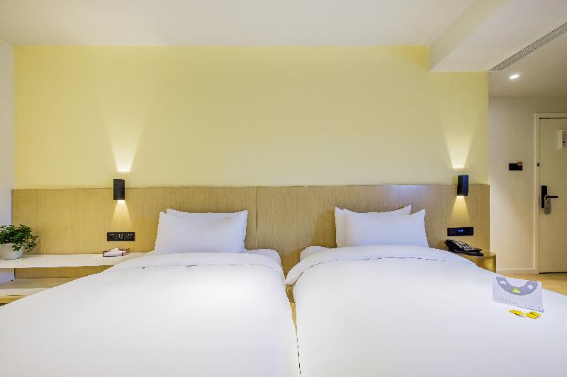 اتاق استاندارد با تخت بزرگ, Canopy By Hilton Chengdu City Centre
