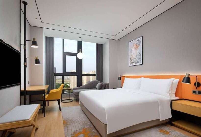 اتاق استاندارد با تخت بزرگ, Canopy By Hilton Chengdu City Centre