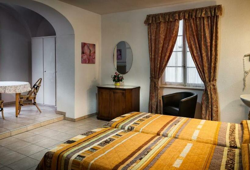 اتاق استاندارد سه تخته با سرویس بهداشتی مشترک, Easyrooms Dell'angelo
