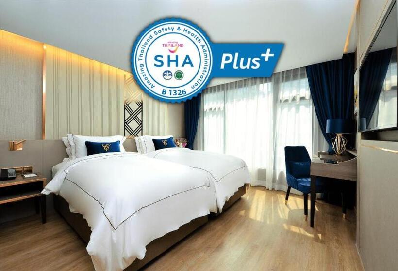 اتاق خانوادگی تودرتو, Glow Sukhumvit 5