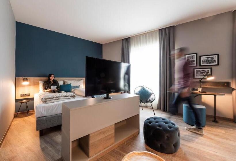 استودیوی استاندارد, Harbr. Hotel Heilbronn