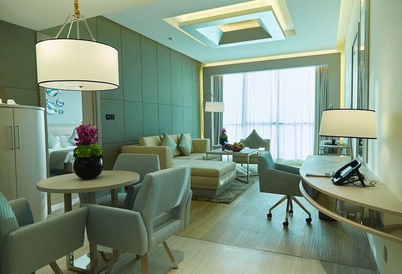 سوئیت پریمیوم با چشم‌انداز دریا, Royal M Hotel Abu Dhabi By Gewan