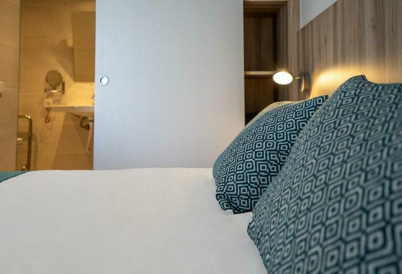 اتاق استاندارد برای معلولان, Inner Hotel Rupit Adults Only
