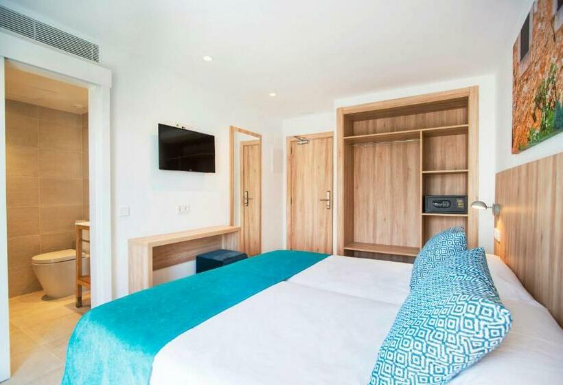 اتاق استاندارد با چشم‌انداز استخر, Inner Hotel Rupit Adults Only