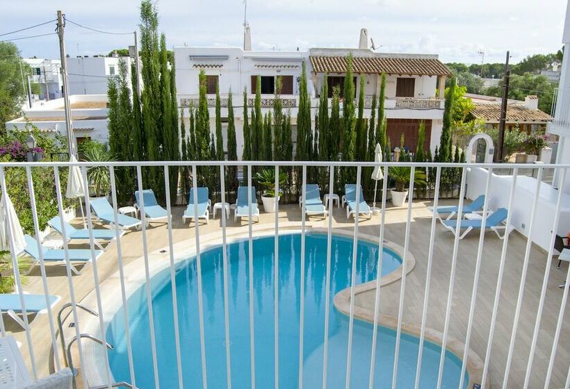 اتاق استاندارد با چشم‌انداز استخر, Inner Hotel Rupit Adults Only