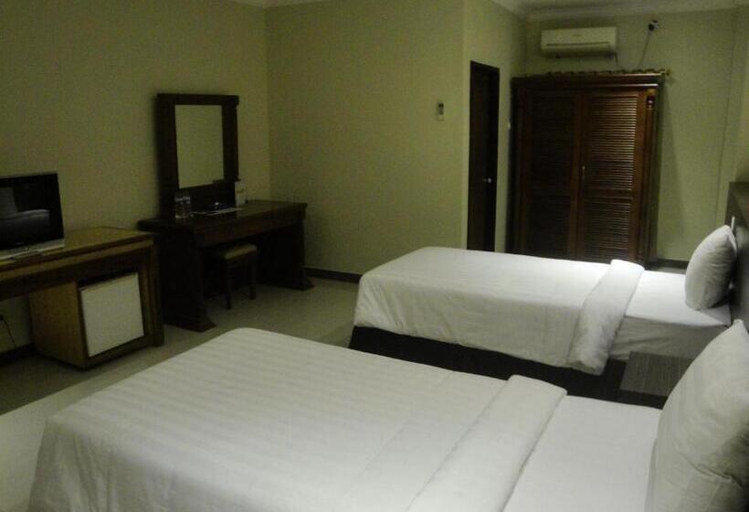 اتاق لوکس, Sylvia Hotel Premier Kupang