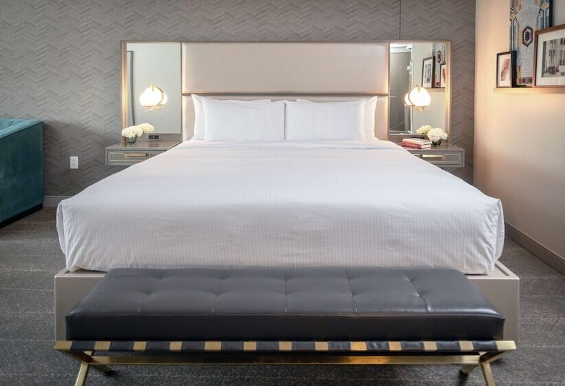 سوییت, Tulsa Club Hotel, Curio Collection By Hilton