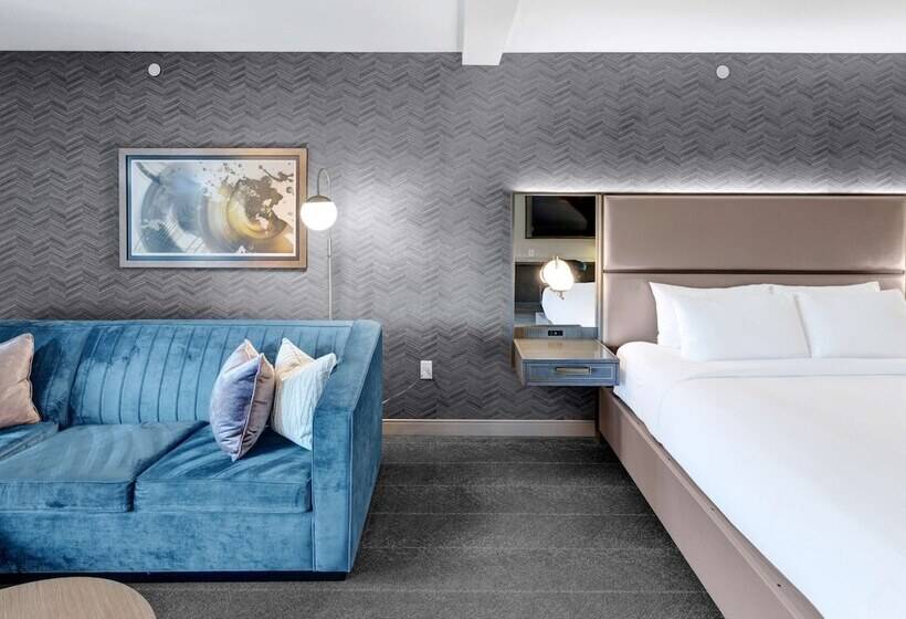 سوییت, Tulsa Club Hotel, Curio Collection By Hilton