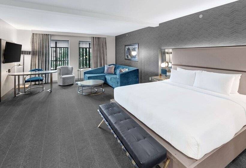 سوییت, Tulsa Club Hotel, Curio Collection By Hilton