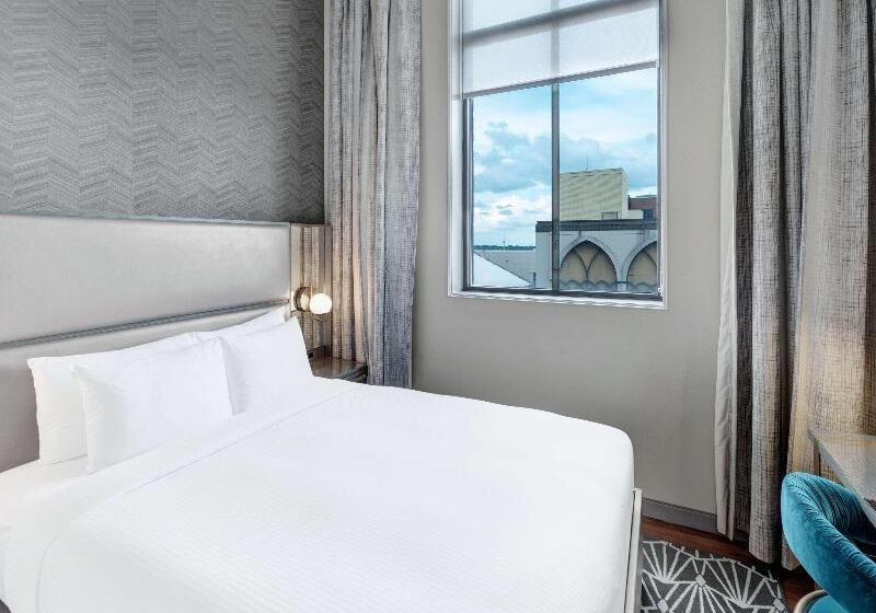 اتاق استاندارد, Tulsa Club Hotel, Curio Collection By Hilton