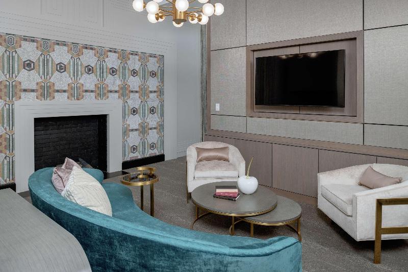 سوییت, Tulsa Club Hotel, Curio Collection By Hilton