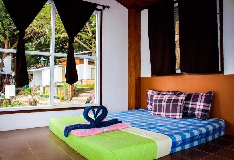اتاق استاندارد با تخت بزرگ, Sangthain Hills
