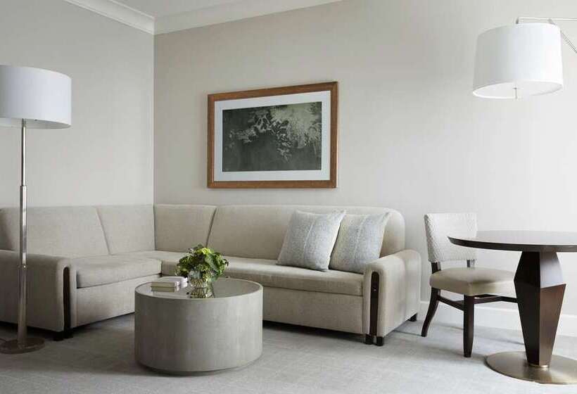 اتاق استاندارد, Tulsa Club Hotel, Curio Collection By Hilton