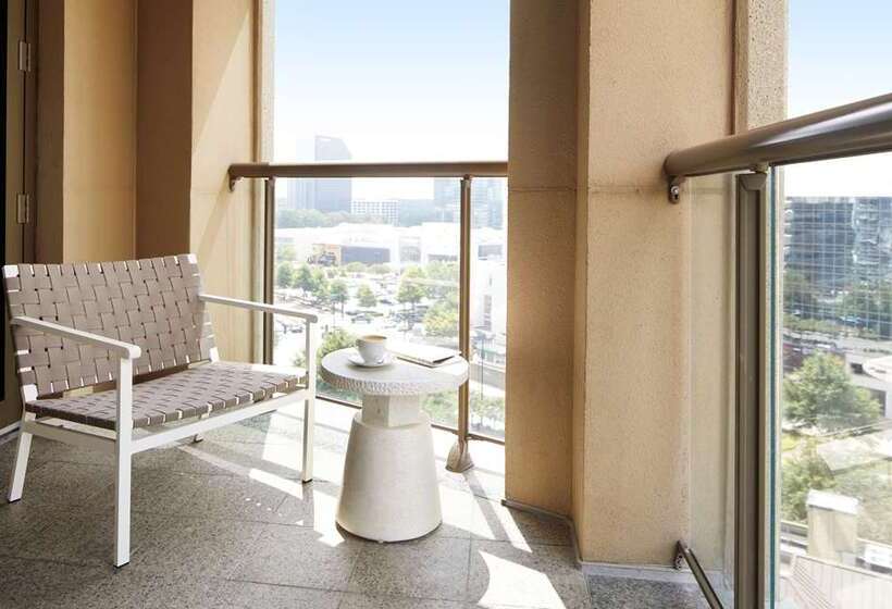اتاق استاندارد, Tulsa Club Hotel, Curio Collection By Hilton