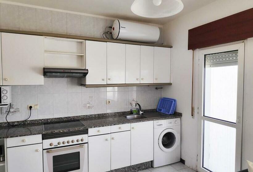 آپارتمان لوکس 1 خوابه, Apartamentos Revo Salinas 3000