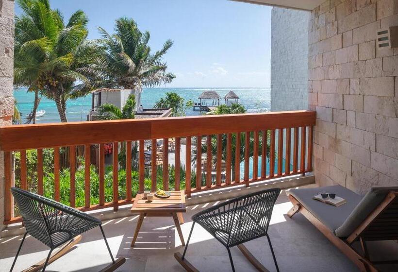 سوییت با چشم‌انداز دریا, Alea Tulum