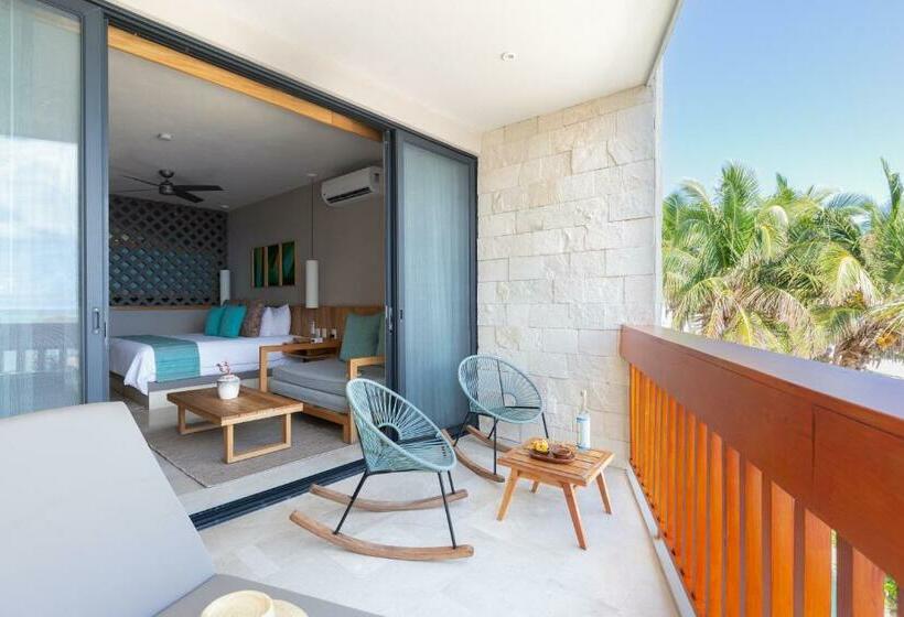 سوییت با چشم‌انداز دریا, Alea Tulum