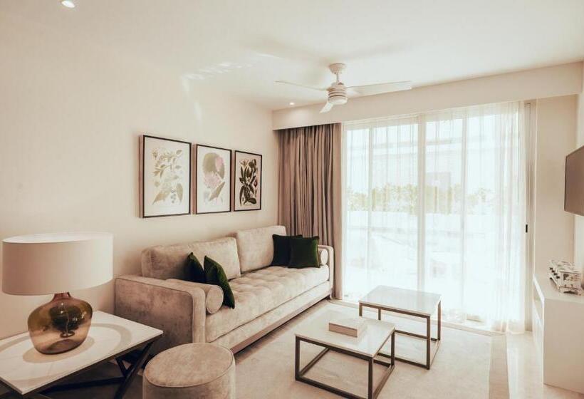 سوییت, Antera Hotel & Residences