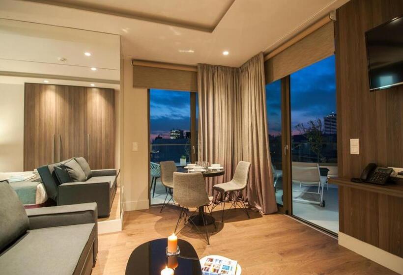 سوییت اجرایی, Athens Platinum Rooms And Suites