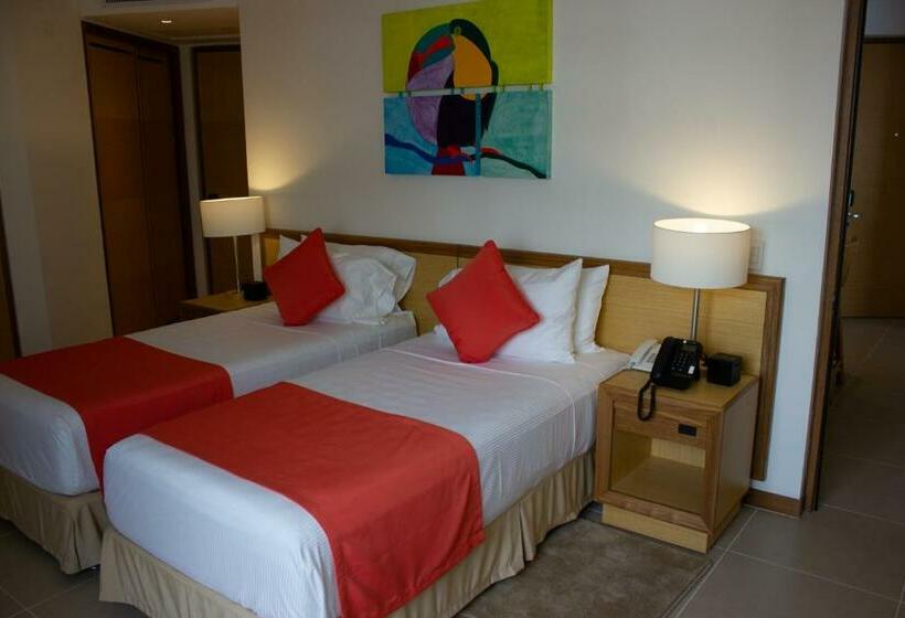 سوئیت 2 خوابه, Irotama Apartasuites