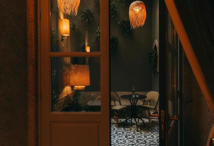 اتاق لوکس, Torel 1884 Suites & Apartments