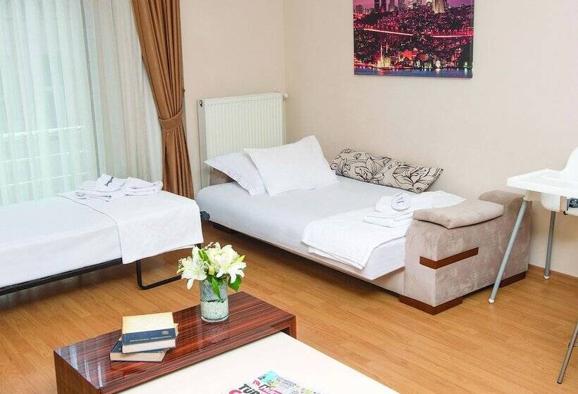 سوییت خانوادگی, Blueway Hotel Residence