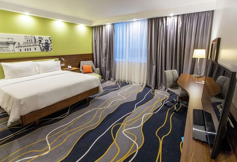 חדר משפחתי, Hampton By Hilton Brest