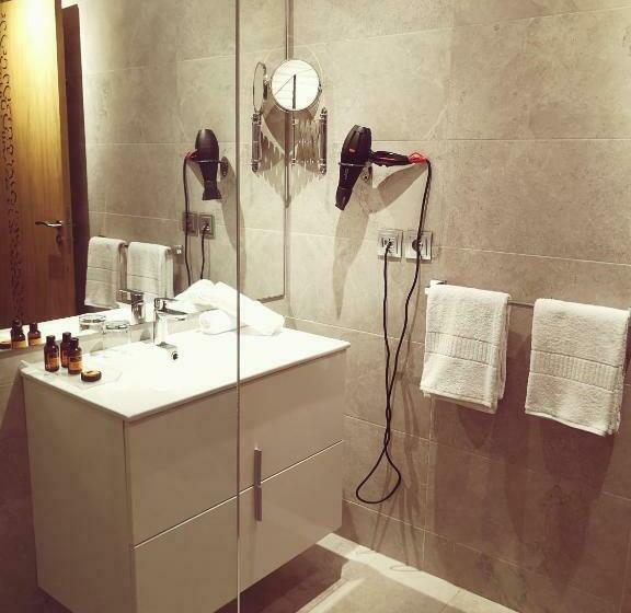 اتاق لوکس, Mid Town Hotel Casablanca