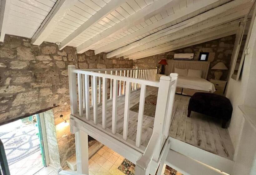 سوئیت پرزیدنت, Tashmahal Buti̇k Otel Alaçati
