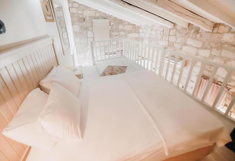 سوئیت پرزیدنت, Tashmahal Buti̇k Otel Alaçati