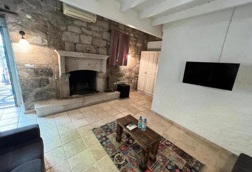 سوئیت پرزیدنت, Tashmahal Buti̇k Otel Alaçati