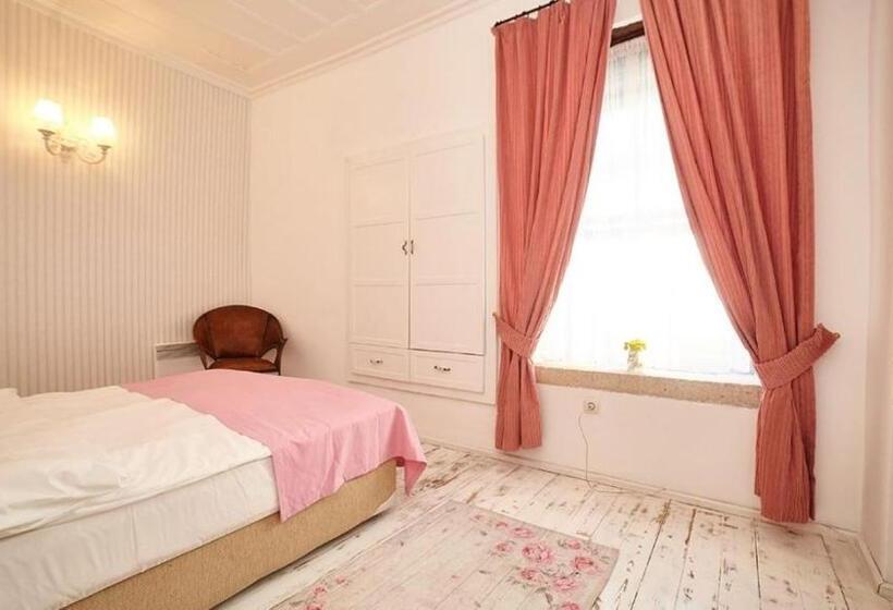 سوییت جونیور, Tashmahal Buti̇k Otel Alaçati