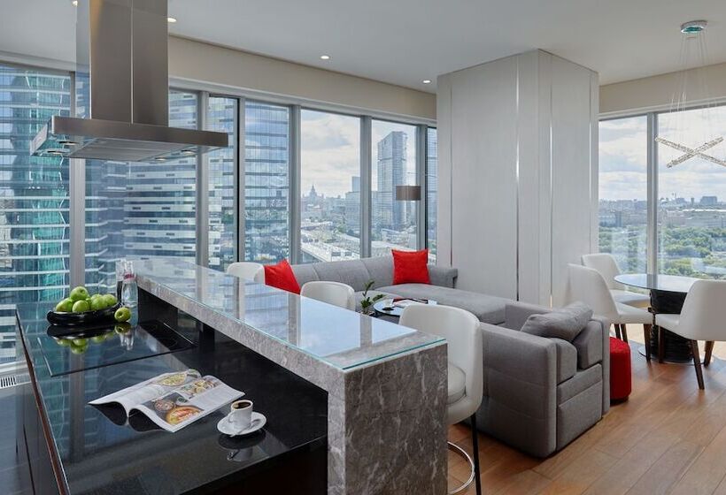 １ベッドルームアパートメント, Diamond Apartments