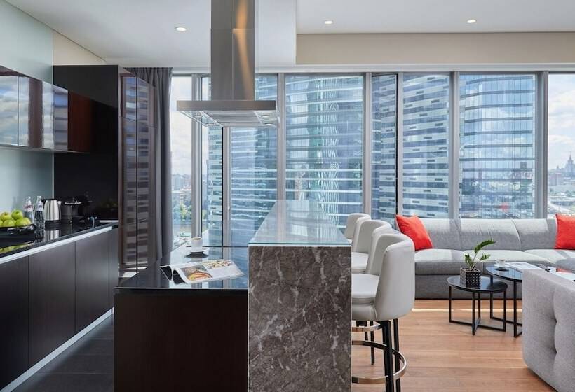１ベッドルームアパートメント, Diamond Apartments