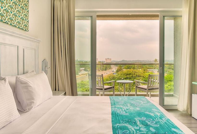 اتاق سوپریور, Blue Beach Galle