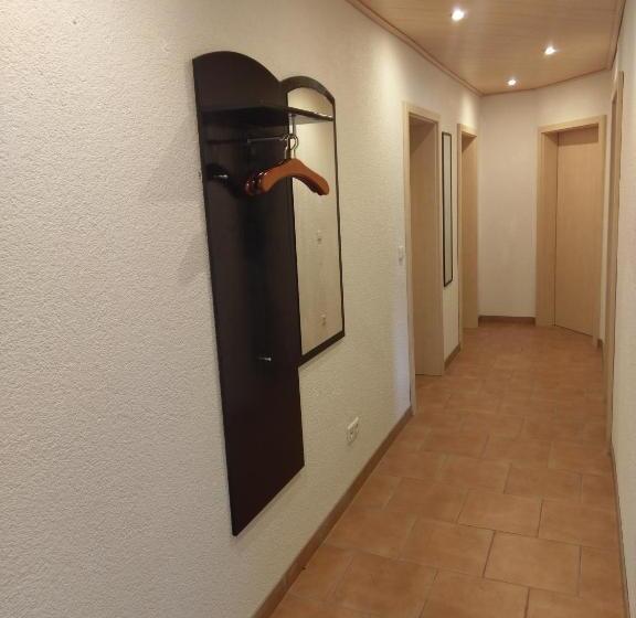 آپارتمان خانوادگی, Aparthotel Harlekin