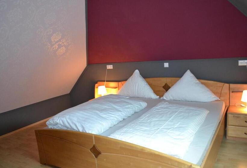 آپارتمان 3 خوابه, Aparthotel Harlekin