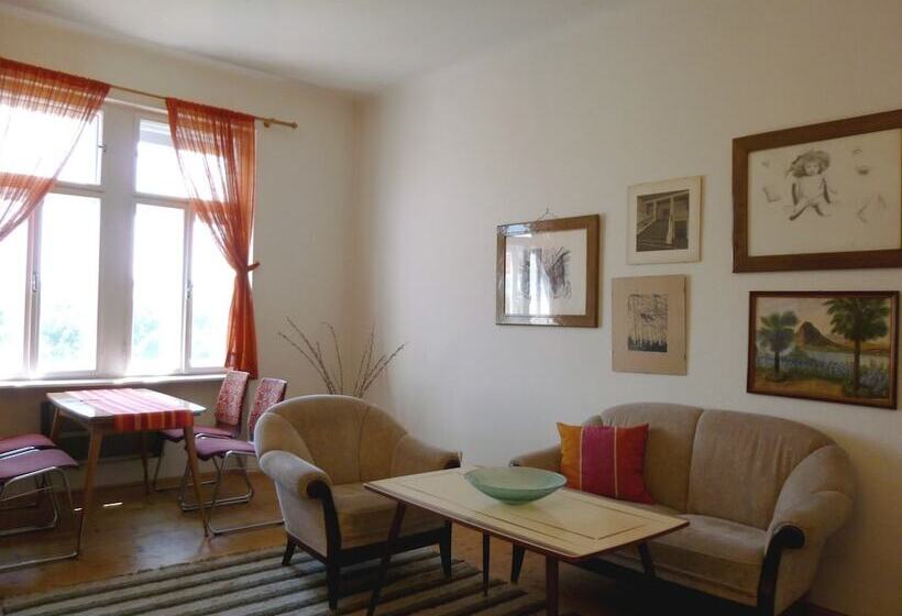 آپارتمان 1 خوابه, Apartments Maximillian