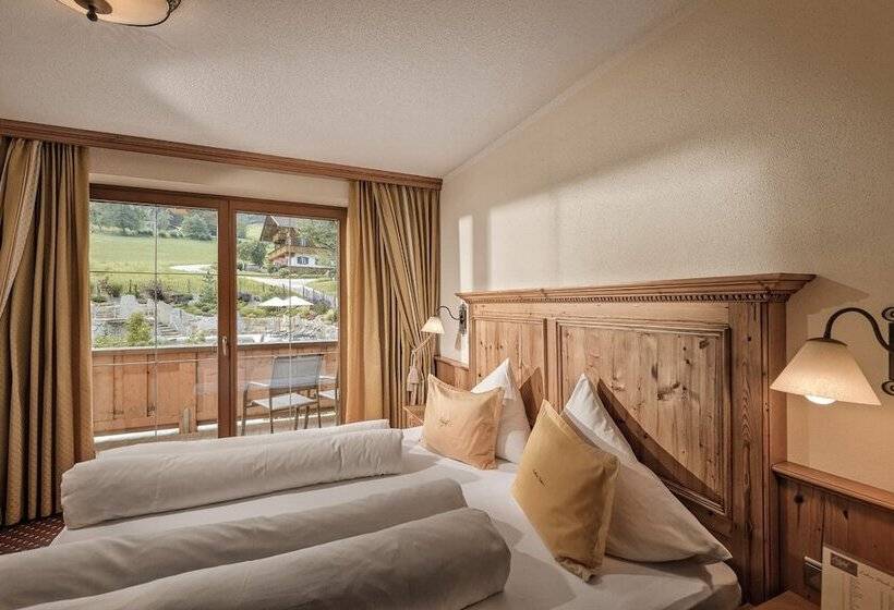 اتاق خانوادگی, Aster Boutique Hotel & Chalets