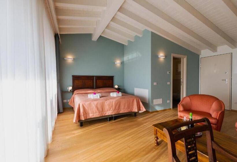 سوئیت با بالکن, Il Bagnolo Eco Lodge