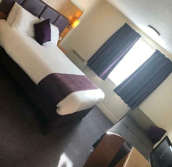 اتاق استاندارد, Purple Roomz Preston South